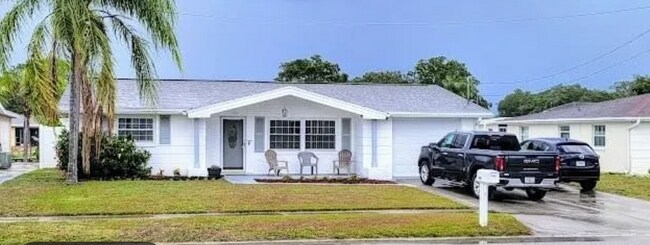 Building Photo - Chancellor Drive