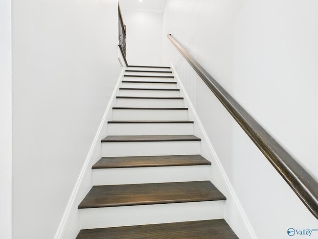 Building Photo - 69 Town Center Dr NW