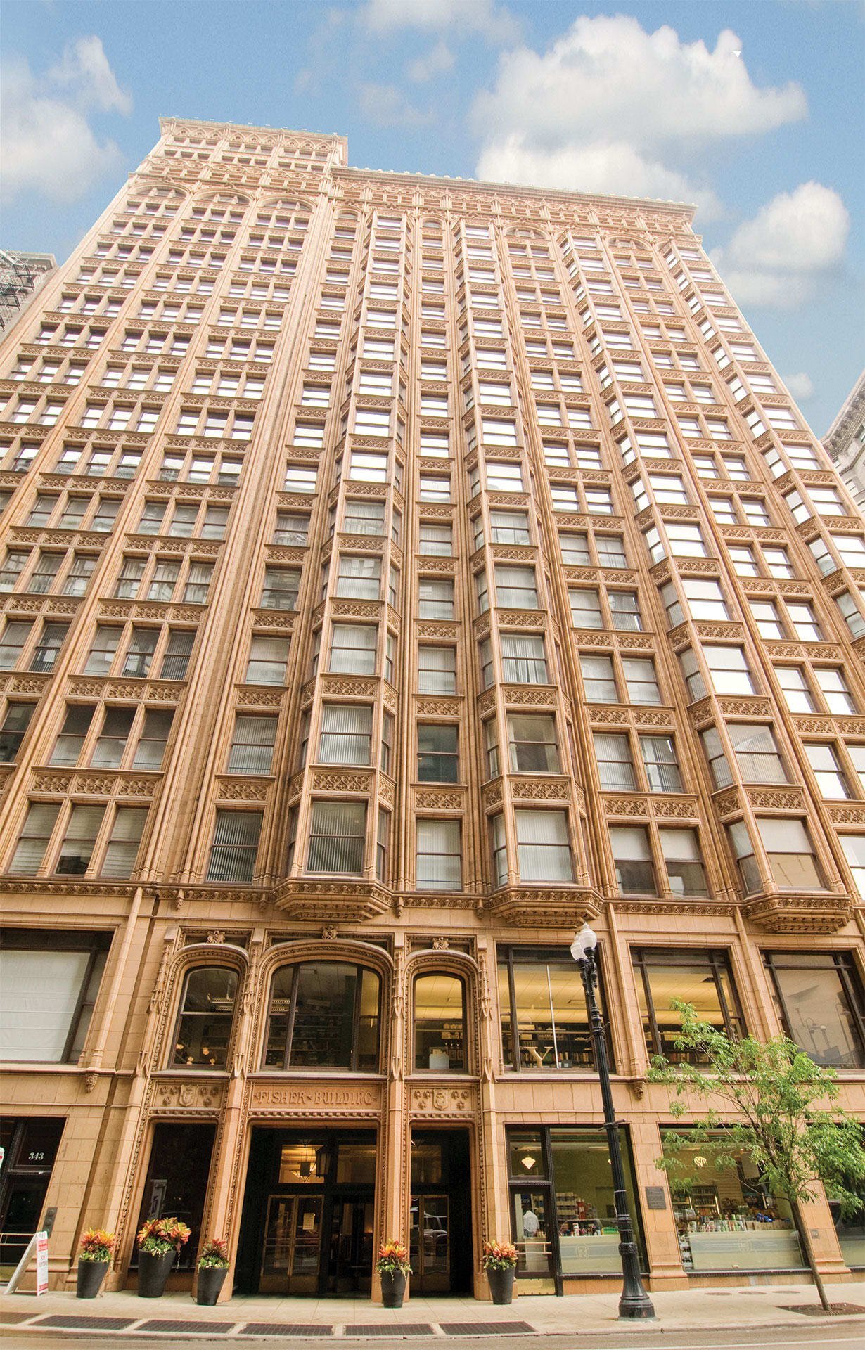 Building Photo - 349 S Dearborn St