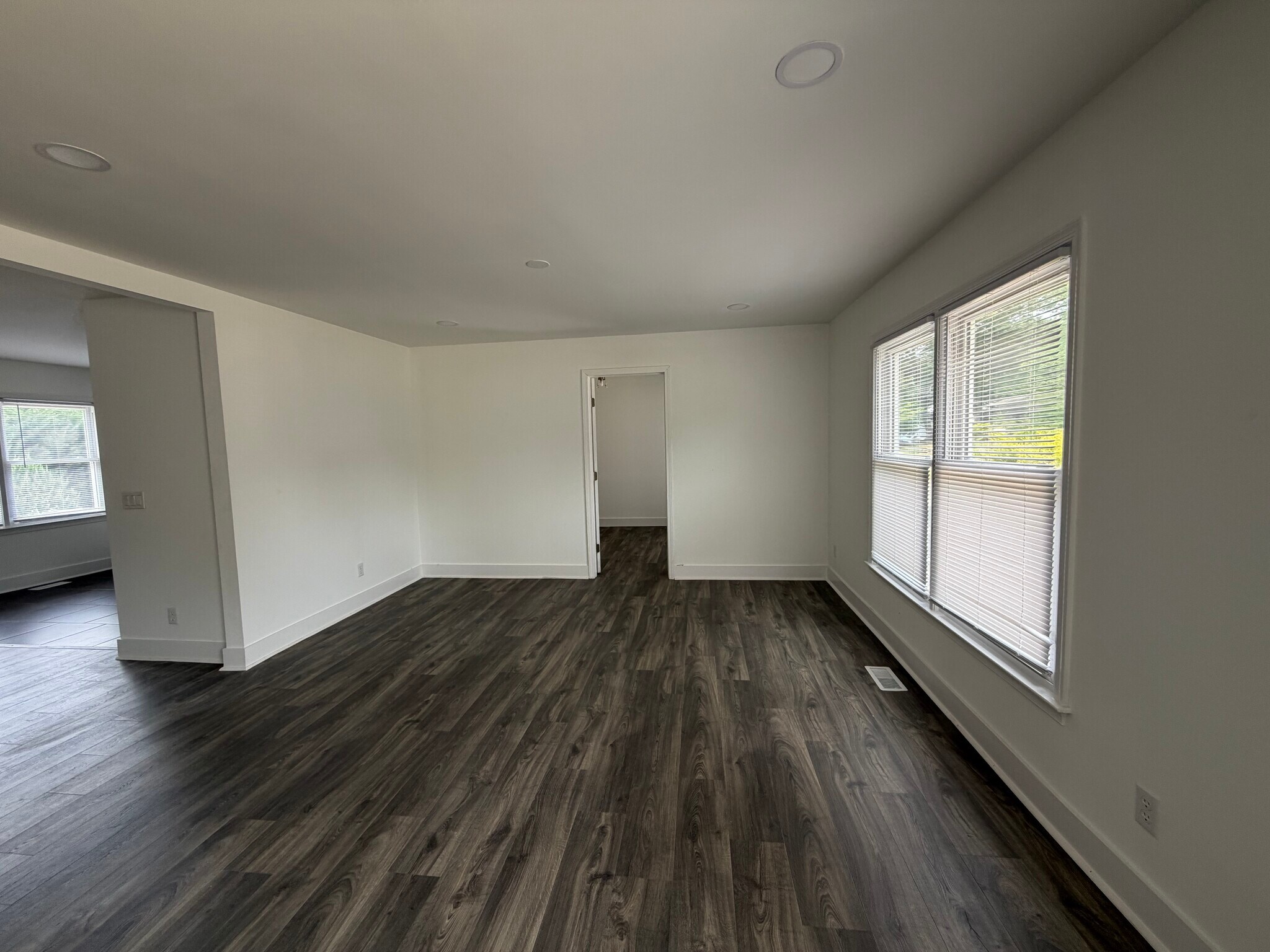 Building Photo - 5701 Wildberry Dr