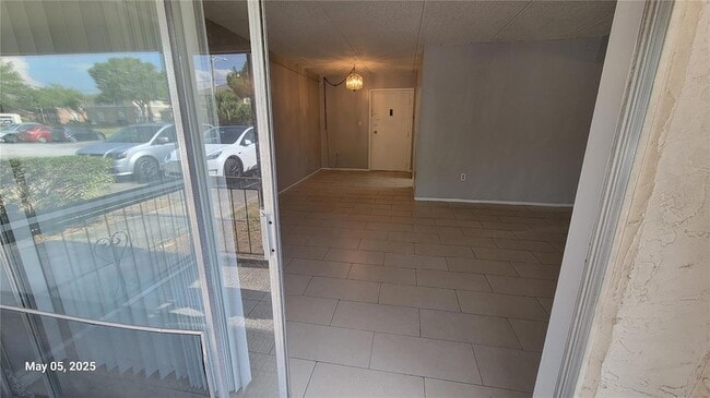 Building Photo - 1904 Honour Rd