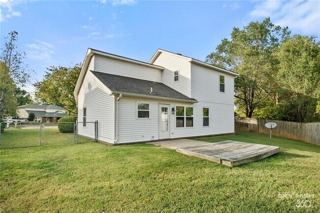 Building Photo - 1133 Peppermill Ln