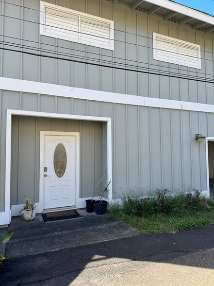 Building Photo - 1011 Alewa Dr