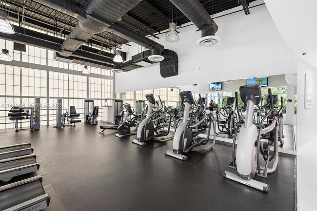 Building Photo - 1250 S Miami Ave