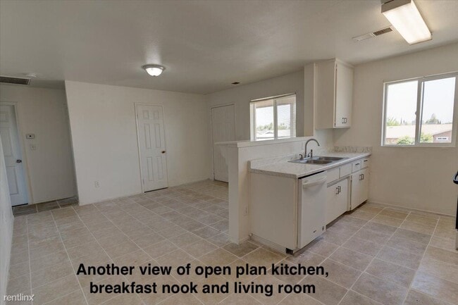 Building Photo - 3 br, 2 bath Duplex - 1702 Merced St