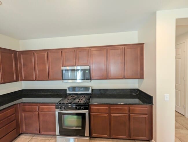 Building Photo - 1349 Edelweiss Dr