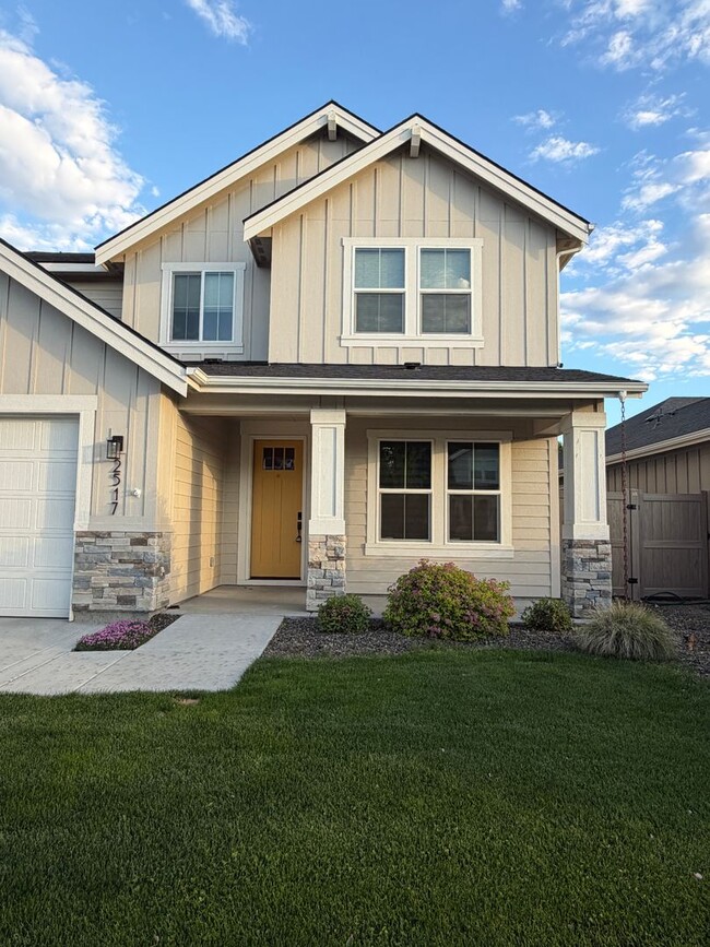 Building Photo - South Meridian Beautiful 4-Bedroom Home with a 3-Car Garage