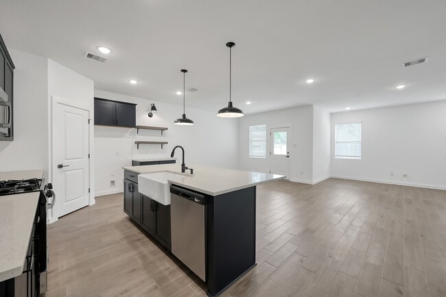 Building Photo - 516 Monarch Trl