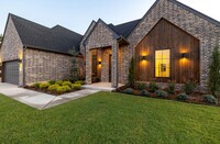 Building Photo - 8215 Waxwing Way