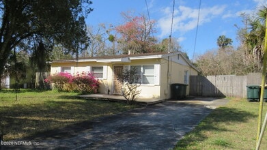 Building Photo - 3412 Brockway Rd