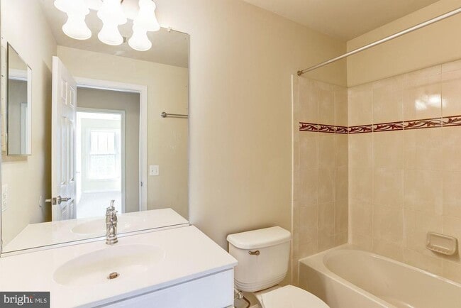Building Photo - 14580 Crossfield Way