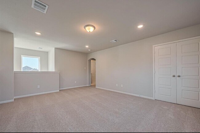 Building Photo - 22807 Ephesus Ave