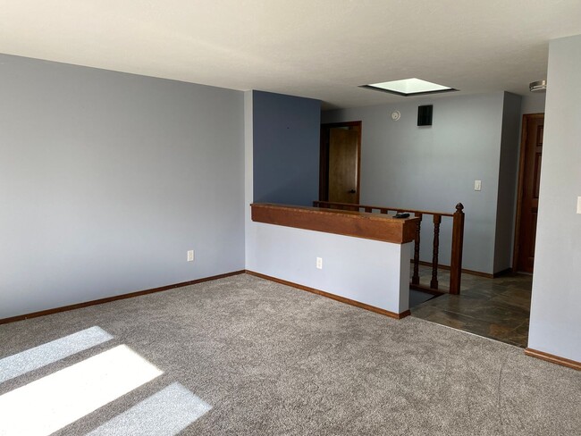 Building Photo - 3 bed/3 bath In Indian Trail Spokane