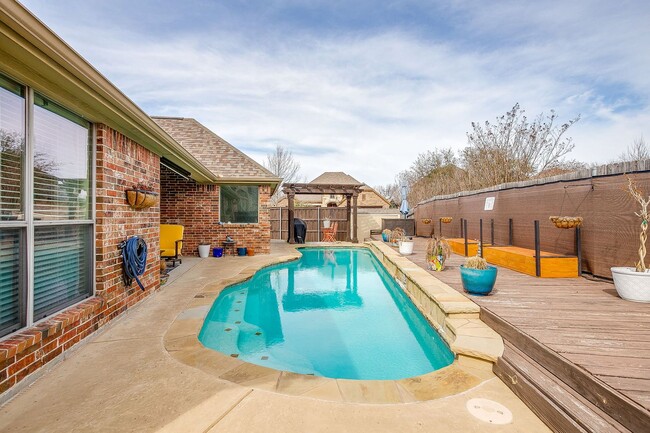 Building Photo - Beautiful 3 bed, 2 Bath Home in the Prestine Willow Park Village- Pool- Aledo ISD- 76008