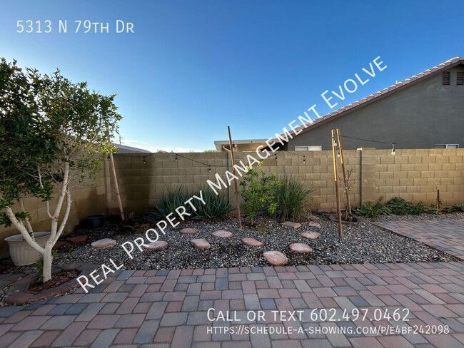 Building Photo - Spacious 5-bedroom home in Glendale!