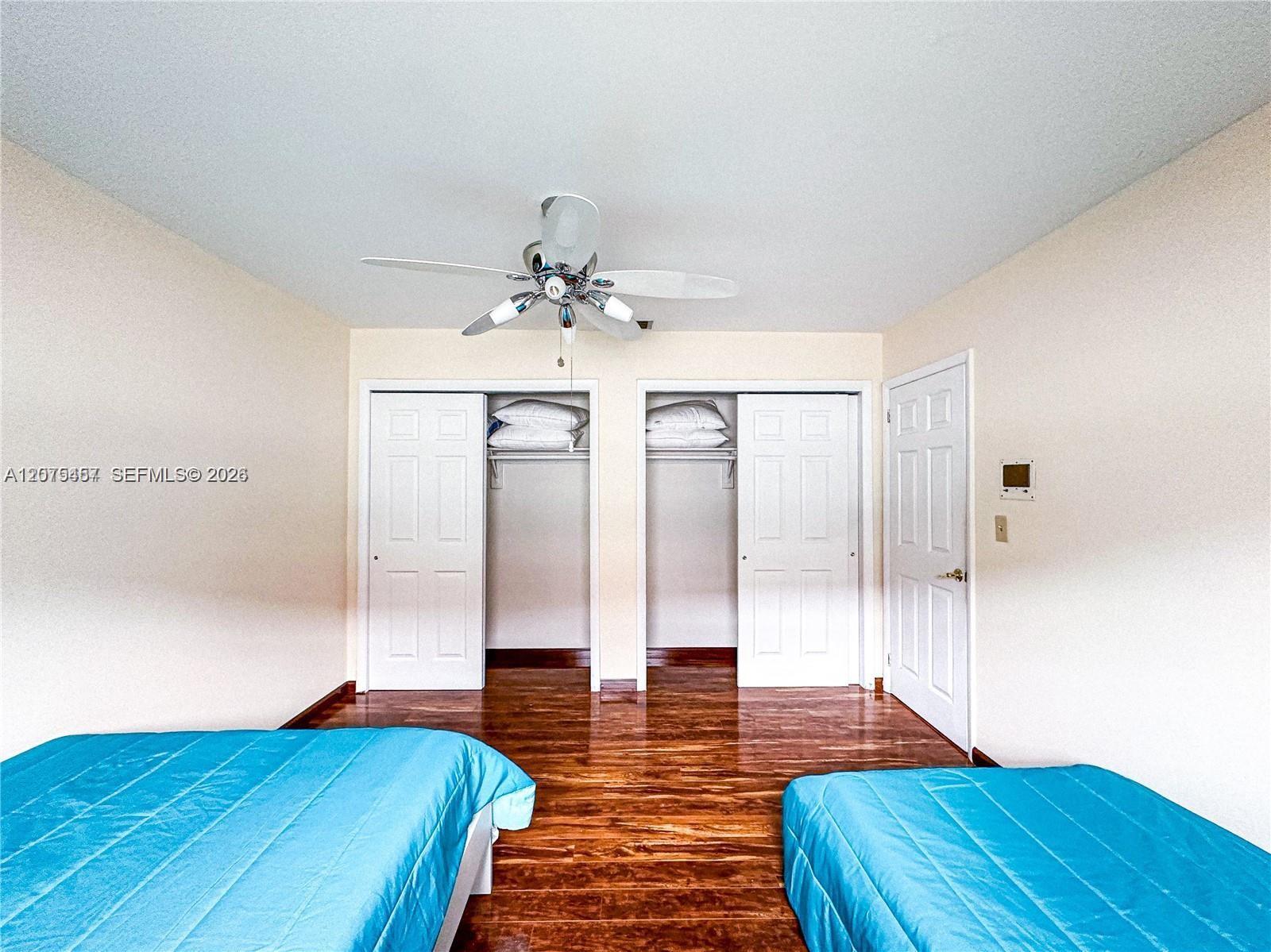 Building Photo - 2820 NE 60th St