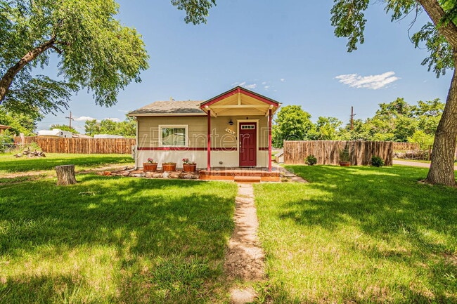 Building Photo - 6405 W Jefferson Pl