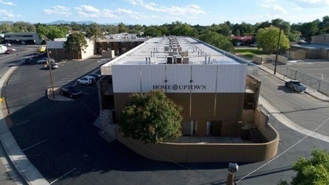 Building Photo - *Newly Refurbished ** First Month Free!