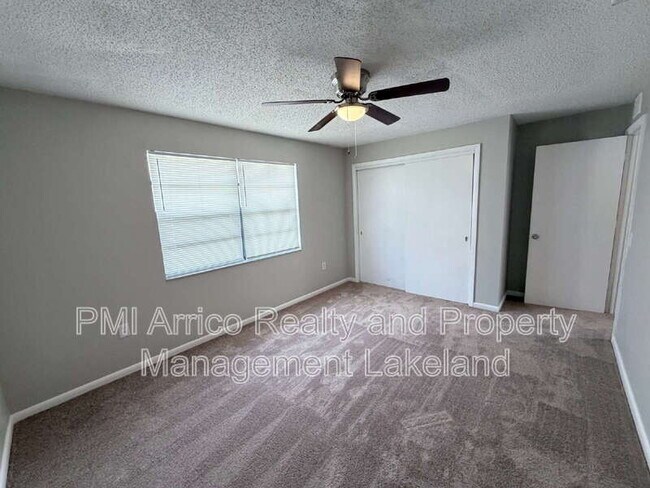 Building Photo - 3584 Raintree Cir