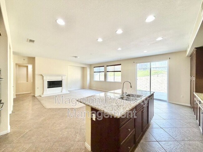 Building Photo - 29998 Couples Ave