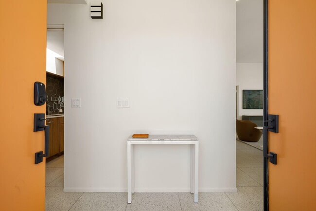 Building Photo - 72915 El Paseo