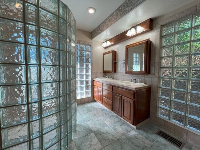 Building Photo - Old West Reno Four Bedroom Home with Ya...