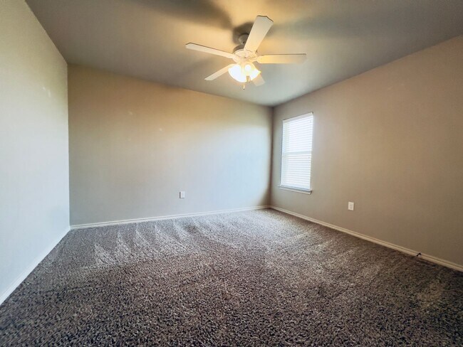 Building Photo - 3/2/2 Located in Lubbock-Cooper ISD