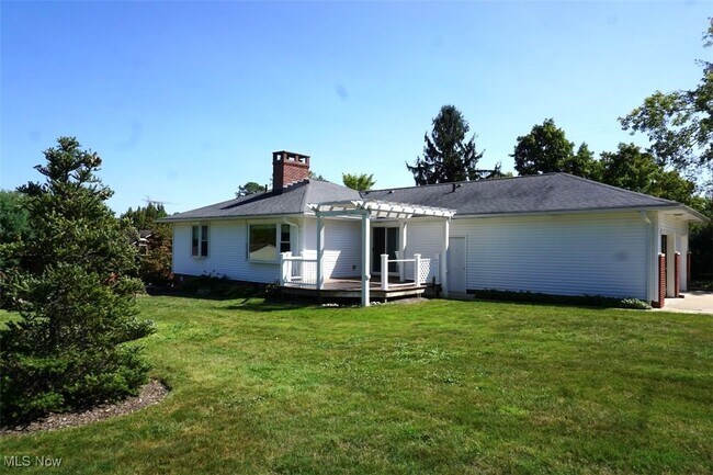 Building Photo - 12321 Norton Dr