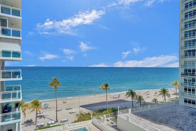 Building Photo - 3430 Galt Ocean Dr