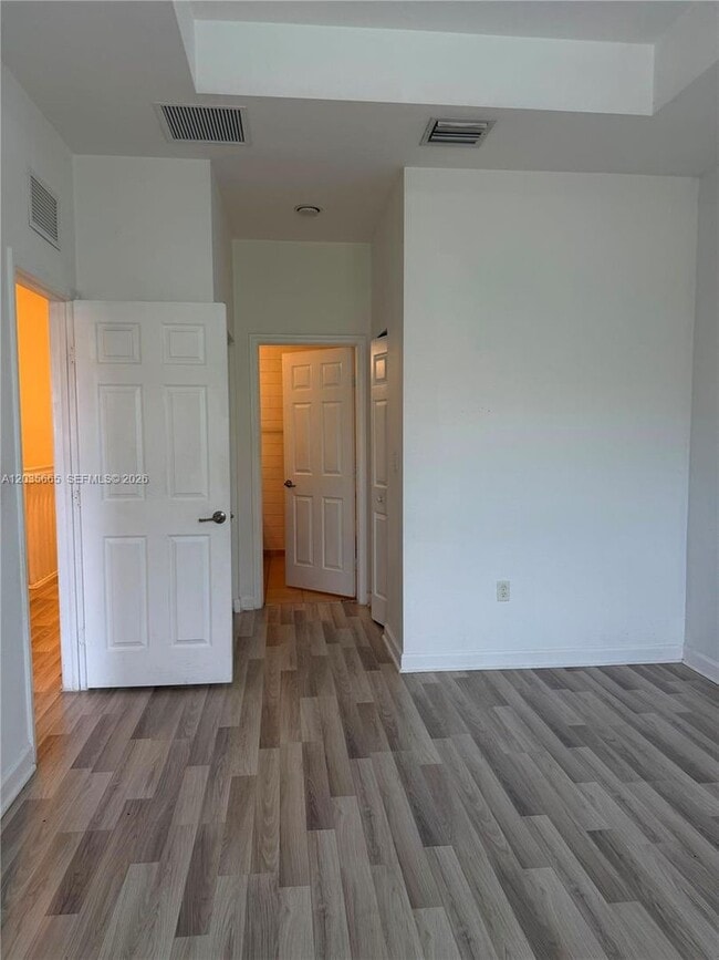 Building Photo - 3467 W 89th Terrace