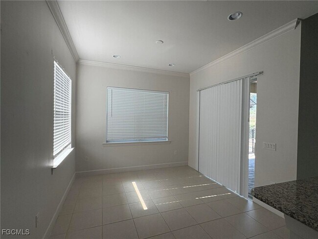 Building Photo - 10559 Yorkstone Dr