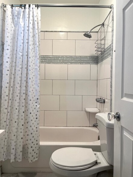 Building Photo - 4520 Edgewood Pl