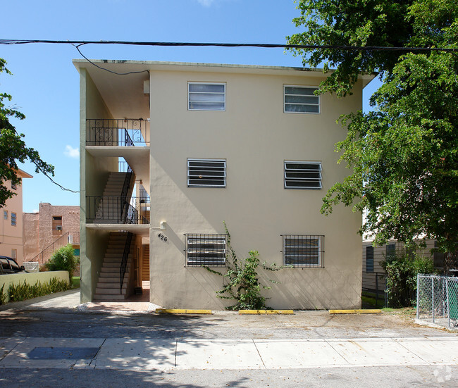 Primary Photo - 426 SW 3rd St