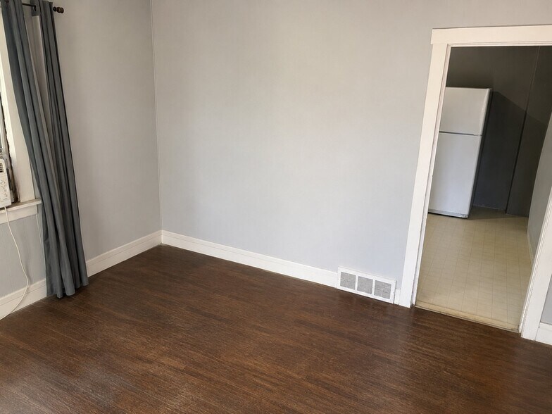 Building Photo - 4240 S 1300 E