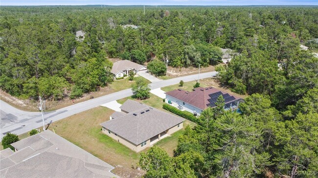 Building Photo - 23 Lone Pine St