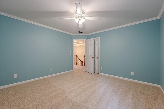 Building Photo - 461 Braidwood Walk NW