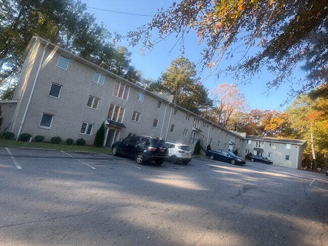 Building Photo - 166 Anderson Ave NW