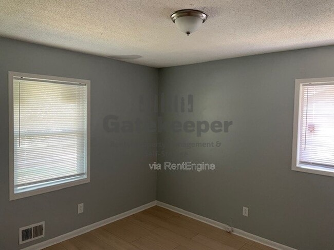 Building Photo - 8202 Attleboro Dr