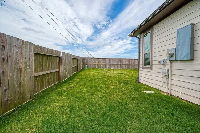 Building Photo - Beautiful Move-In Ready Home in Missouri City