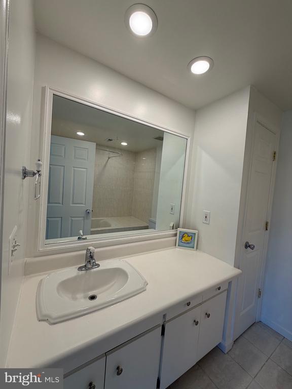 Building Photo - 2998 Covington St