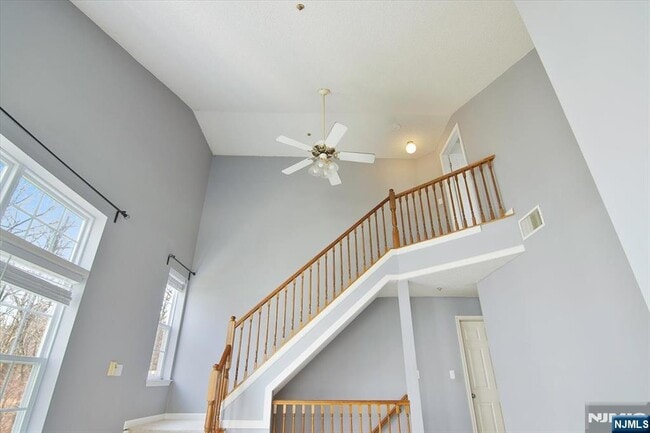 Building Photo - 1125 Hyde Park Ct