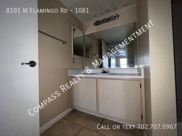 Building Photo - Welcome to your dream condo in this beauti...