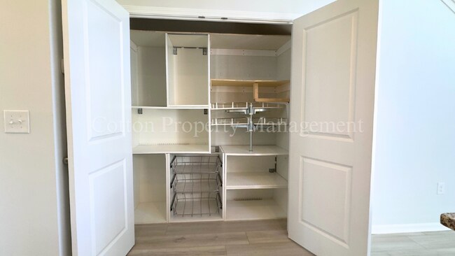 Building Photo - 3BR/2.5BA Townhome in Ogden - The Reserve at West Bay - $2,100/month - No Pets!