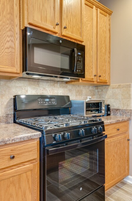 Building Photo - 309 Parmley Ln