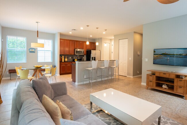 Building Photo - 108 Canterbury Pl