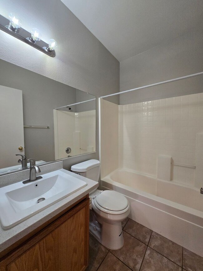 Building Photo - One Story Home in Summerlin