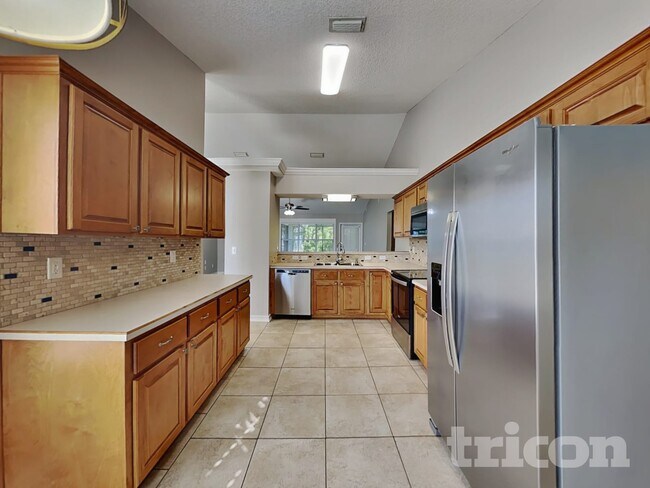 Building Photo - 2968 Majestic Oaks Ln