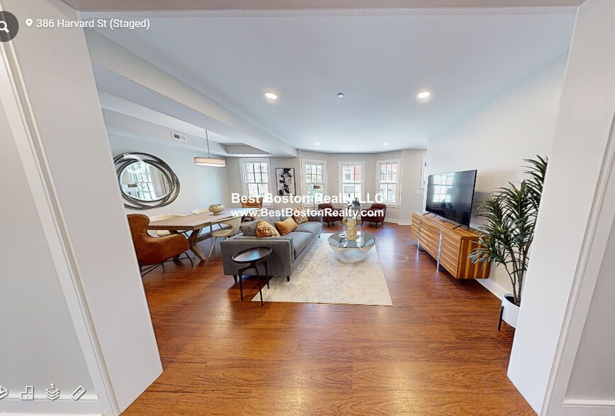 Building Photo - 386 Harvard St