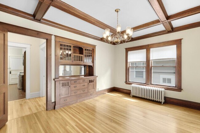 Building Photo - 971 Goodrich Ave