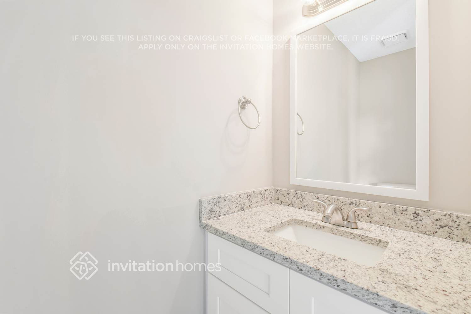 Building Photo - 3613 Kristofer Dr